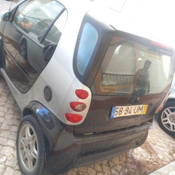 Smart ano 2003 precisa de chave