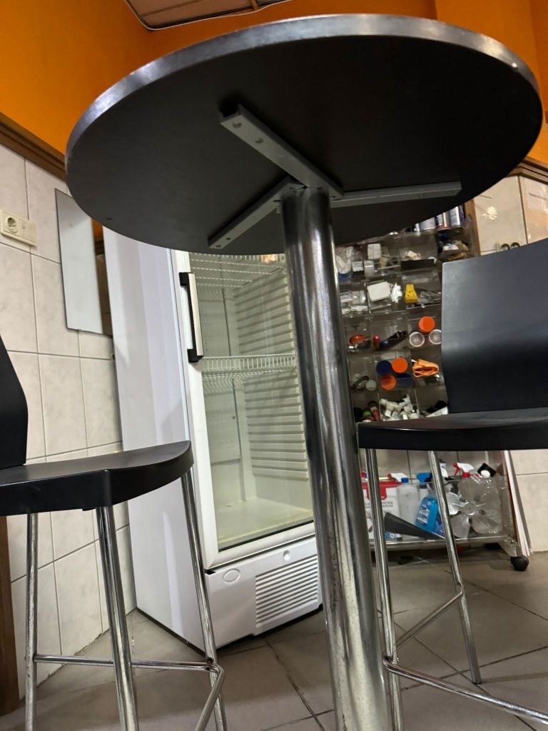 Mobiliário para restauração