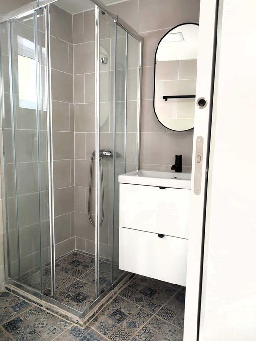 Arrenda-se Casa térrea – Tudo o que precisa a poucos minutos a pé