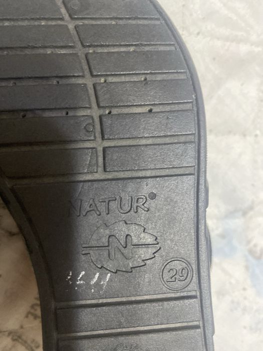 Тапки для дому чи у садок