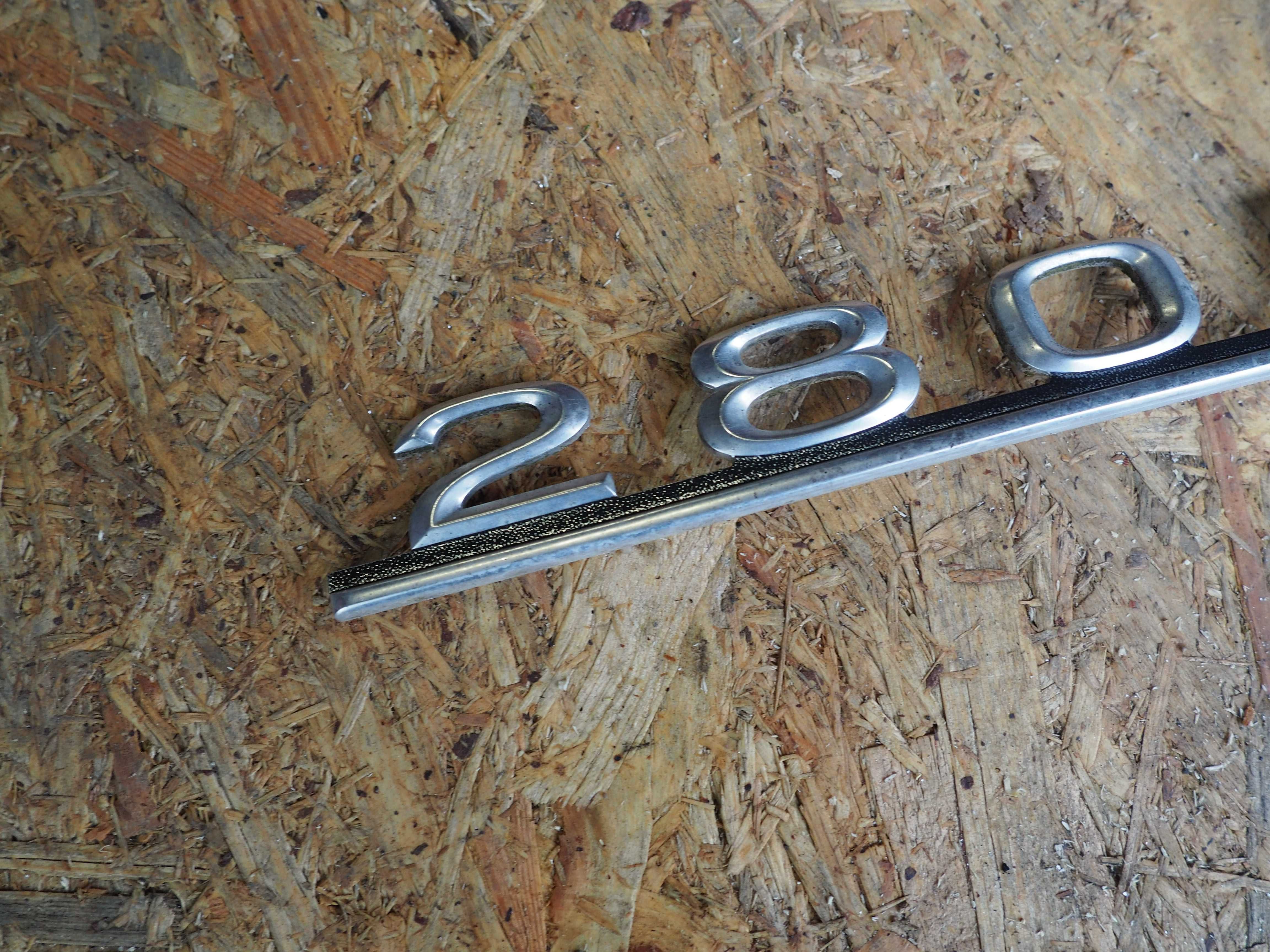 Emblemat mercedes W123 280E