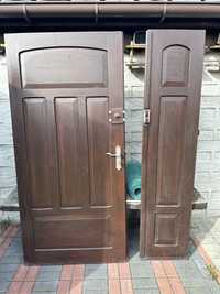 Drzwi zewnętrzne drewniane modrzew z zamkami
