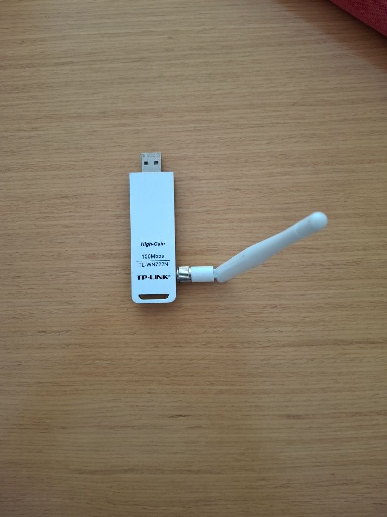 Adaptador WIFI Tp link modelo TL-WN722N
