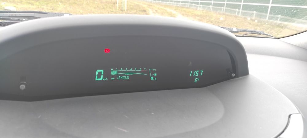 Toyot Yaris 1.0 2010r perfekcyjny stan