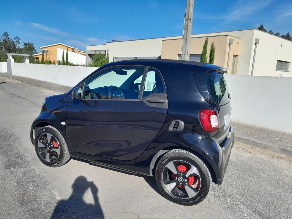 Smart fortwo coupé EQ Passion com Gps