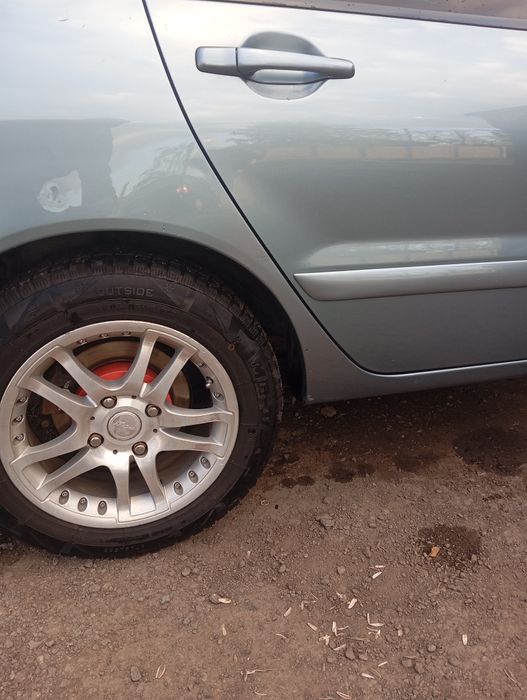 Mitsubishi Ланцер 9 1.6