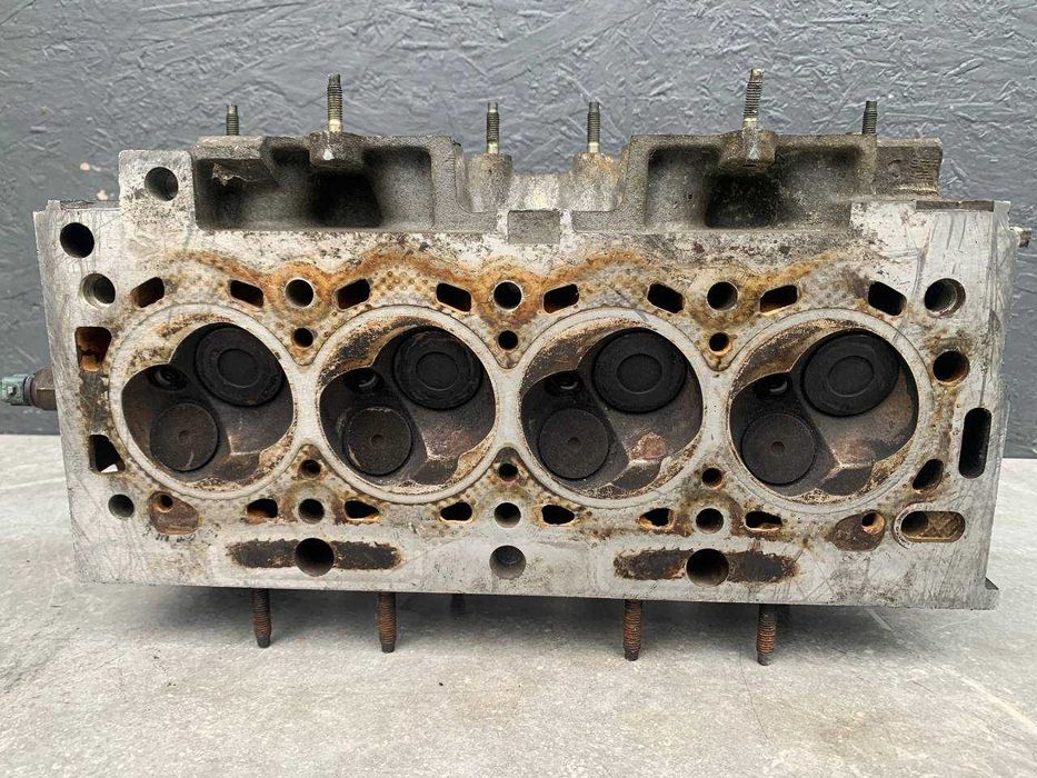 ГБЦ головка блока Citroen Berlingo Peugeot 206 Partner 1.4