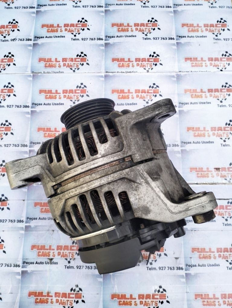 Alternador - Audi A4 / Audi A6 / VW Passat - 2.5 TDI