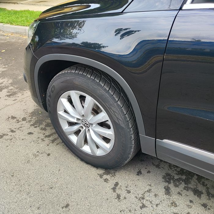 Продам авто Volkswagen Tiguan