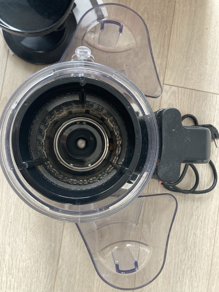 Sokowirowka Sencor Slow Juice Extractor
