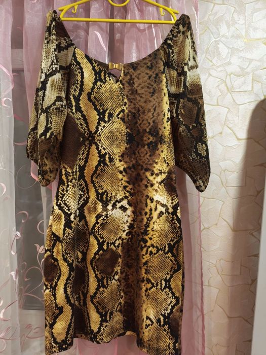 Продам плаття 52 розміру