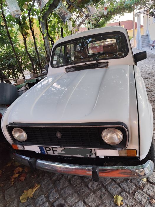 *Renault.    4l*