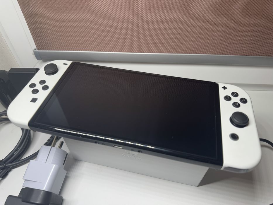 Nintendo Switch Oled 64Gb