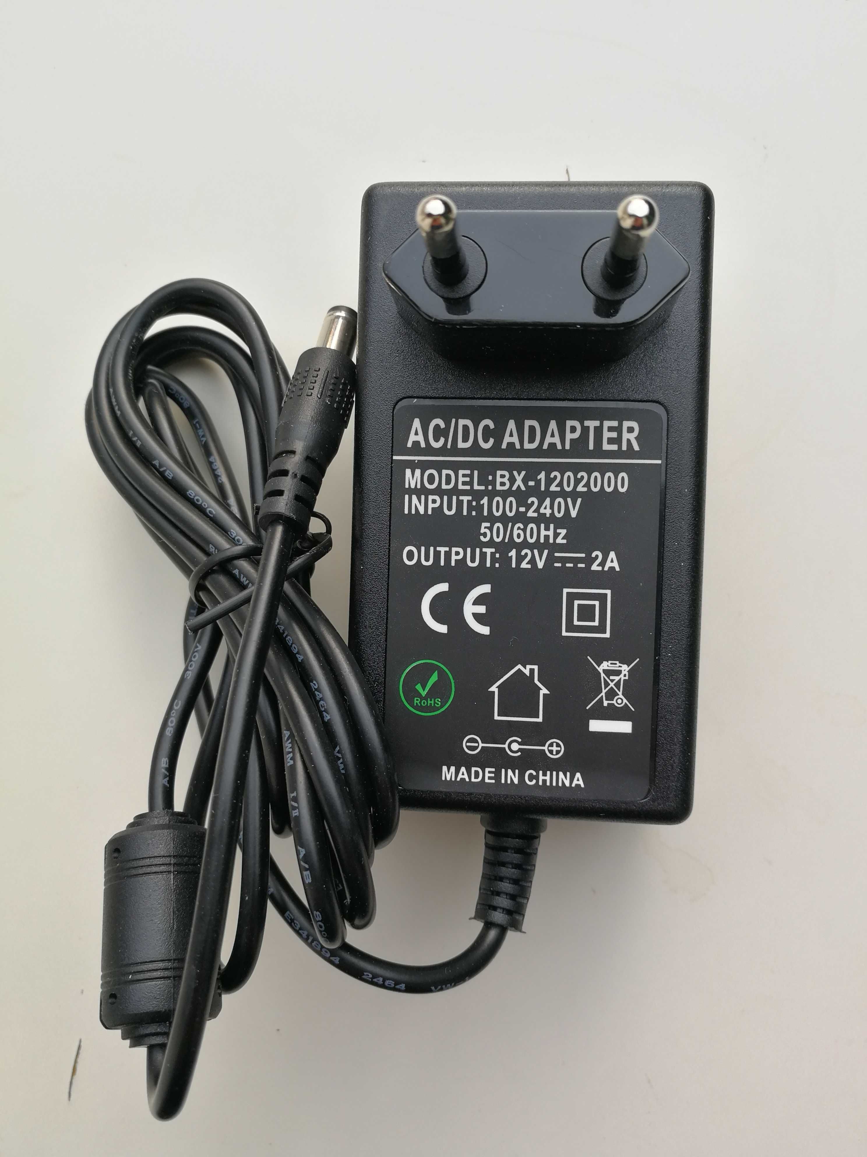 Zasilacz DC 12V 2A wtyk 5,5/2,1