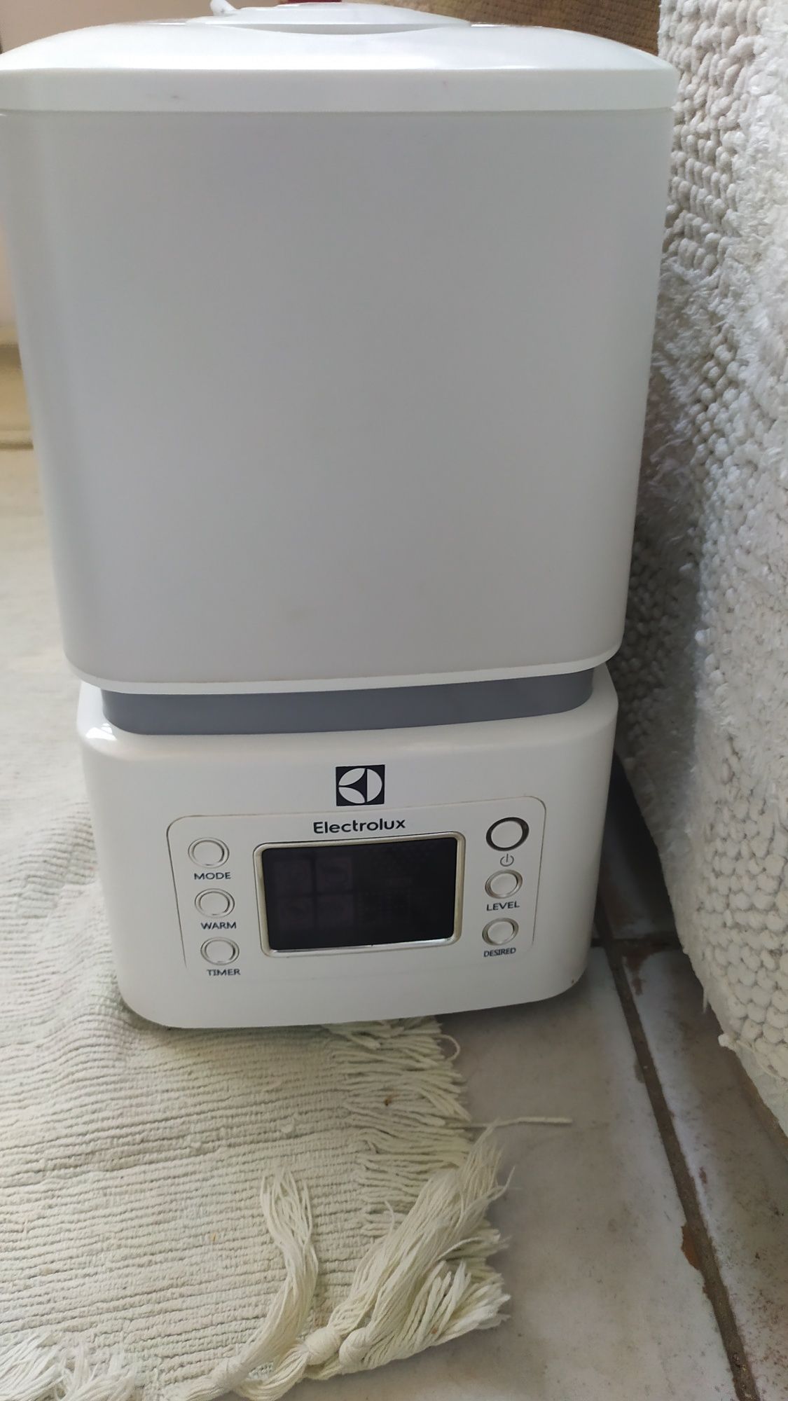 Увлажнитель ELECTROLUX EHU-3510D