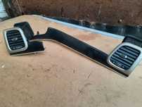 KRATKI NAWIEWU JEEP GRAND CHEROKEE WK2 DREWNO MAT