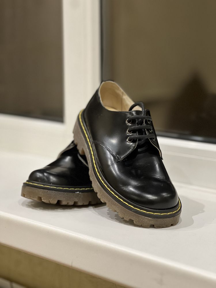 Туфлі дівчинка під dr.Martens