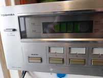 Tuner radiowy TOSHIBA ST-445