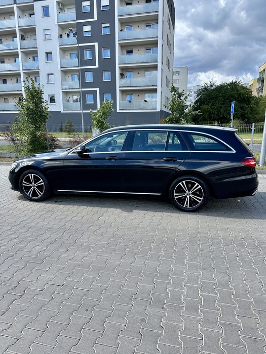 Mercedes-Benz  E 220d W213 Avantgarde