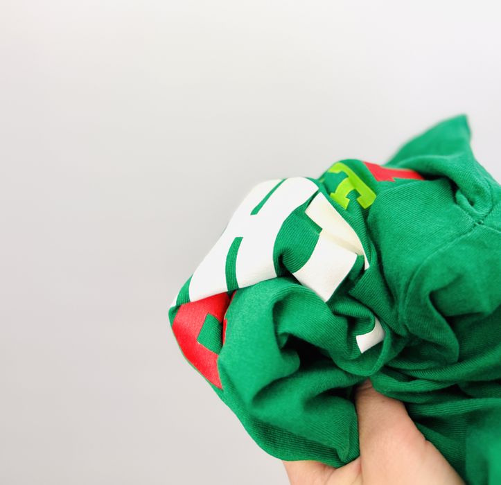 Zielony t-shirt świąteczny z napisem XL 42