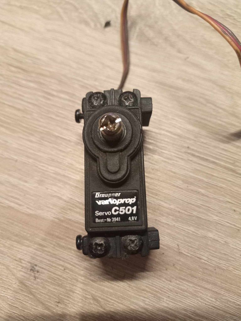 Servo Graupner C501 4.8V