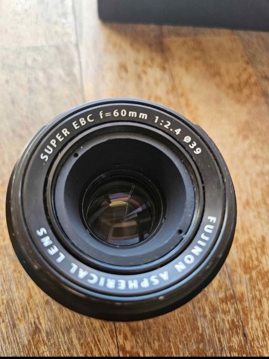 Fujifilm XF 60mm f/2.4 R Macro