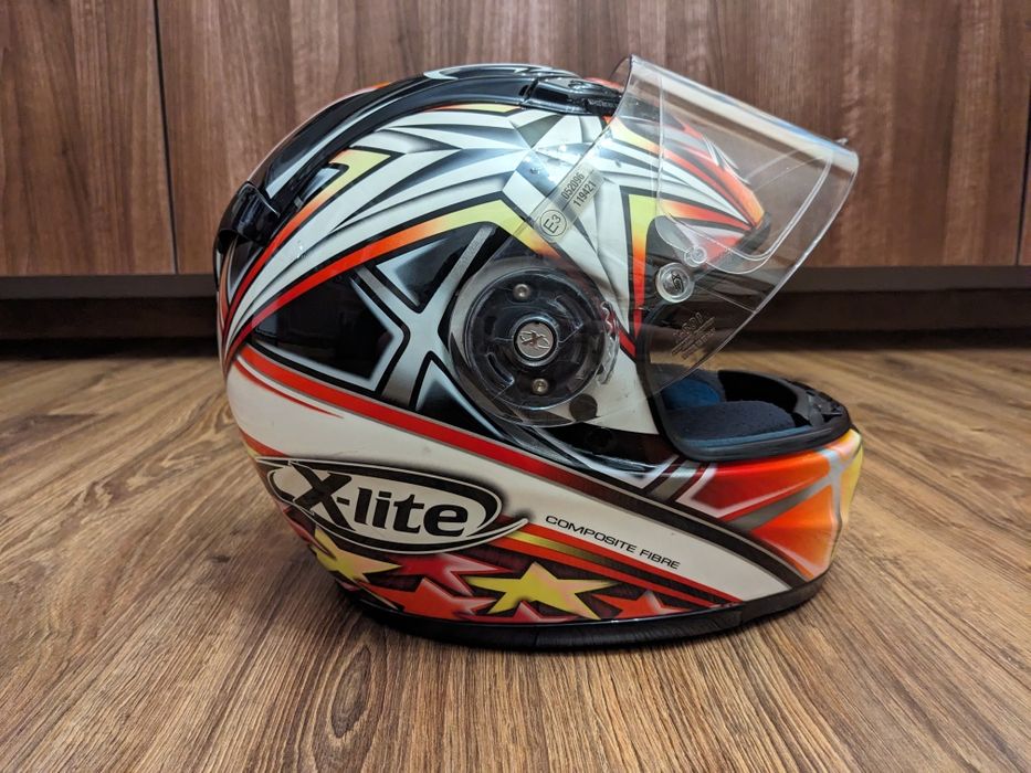 Продам шолом X-Lite