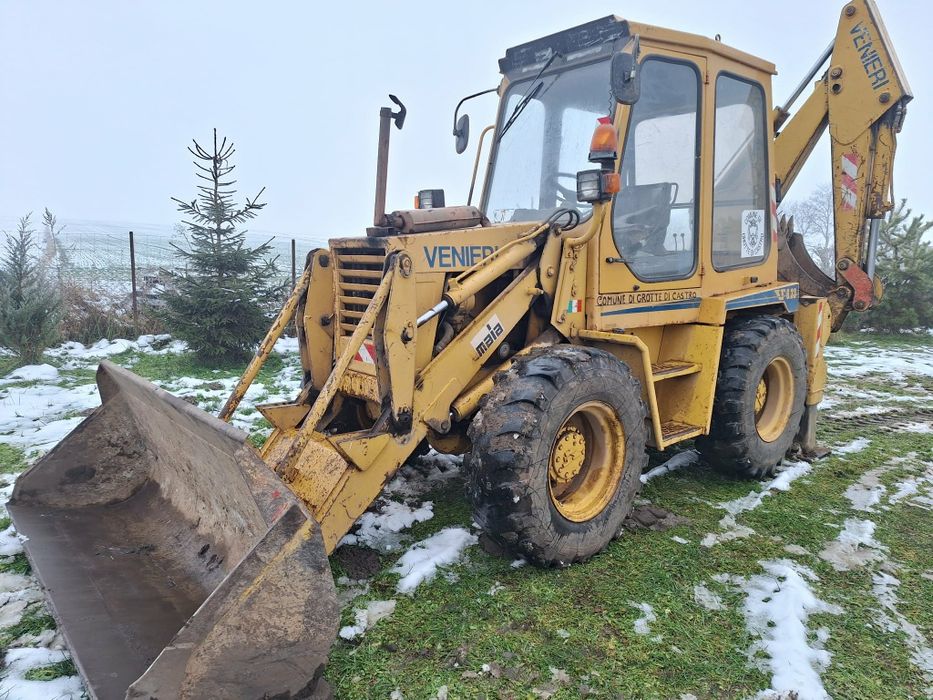 Koparko ładowarka Venieri 6.33 4x4 JCB2CX