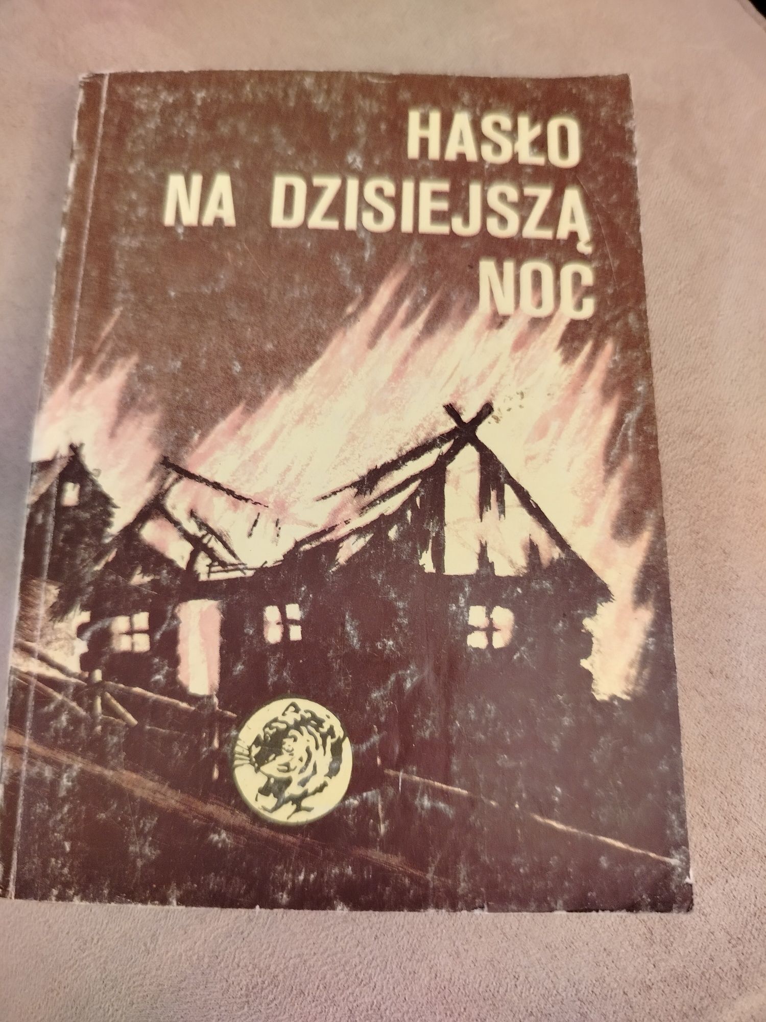 "Hasło na dzisiejszą noc" - Czesław Grzelak