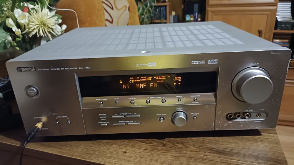 Amplituner kina domowego 6.1 Yamaha RX-V 459