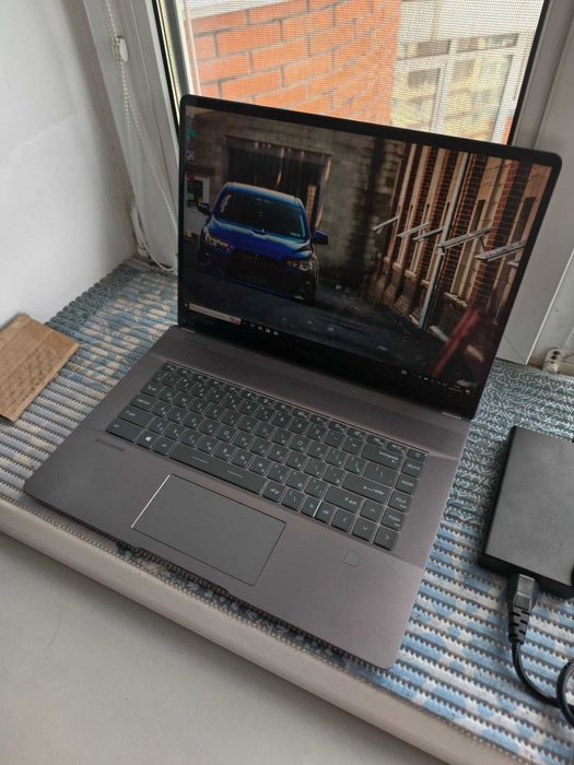 Ноутбук MSI Creator Z16 i7-11800H 32 ГБ RTX 3060 6 ГБ SSD 1000 ГБ