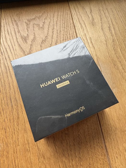 Smartwatch HUAWEI Watch 5 Classic 42mm Biały