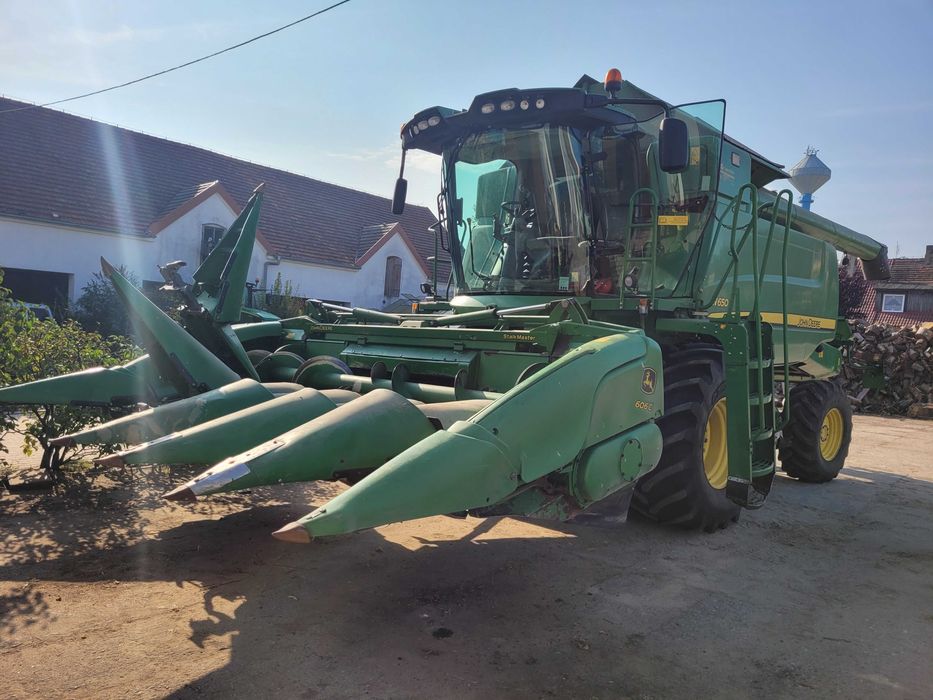 Kombajn John Deere W650