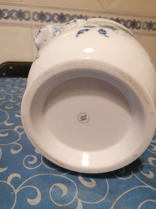 Jarro VISTA ALEGRE com 40cm de altura