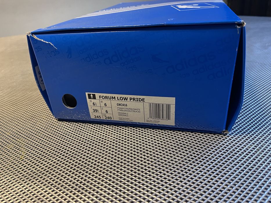 Sapatilhas ADIDAS Novas