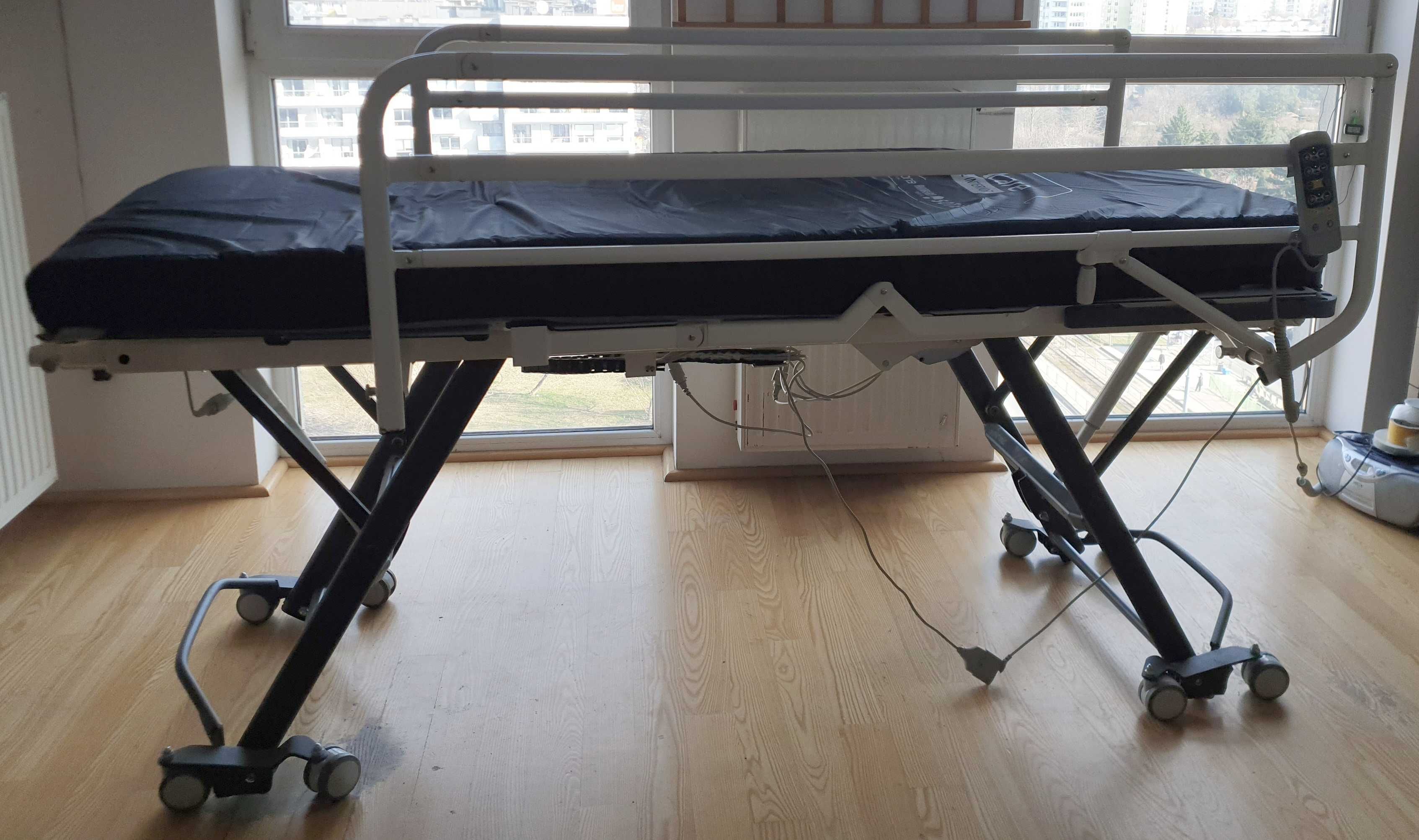 Łóżko rehabilitacyjne 195 kg z funkcją fotela i pionizacji FrontExit