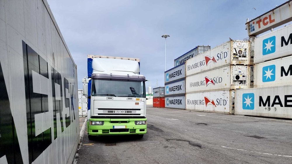 Taxas competitivas de envio maritimo RoRo.