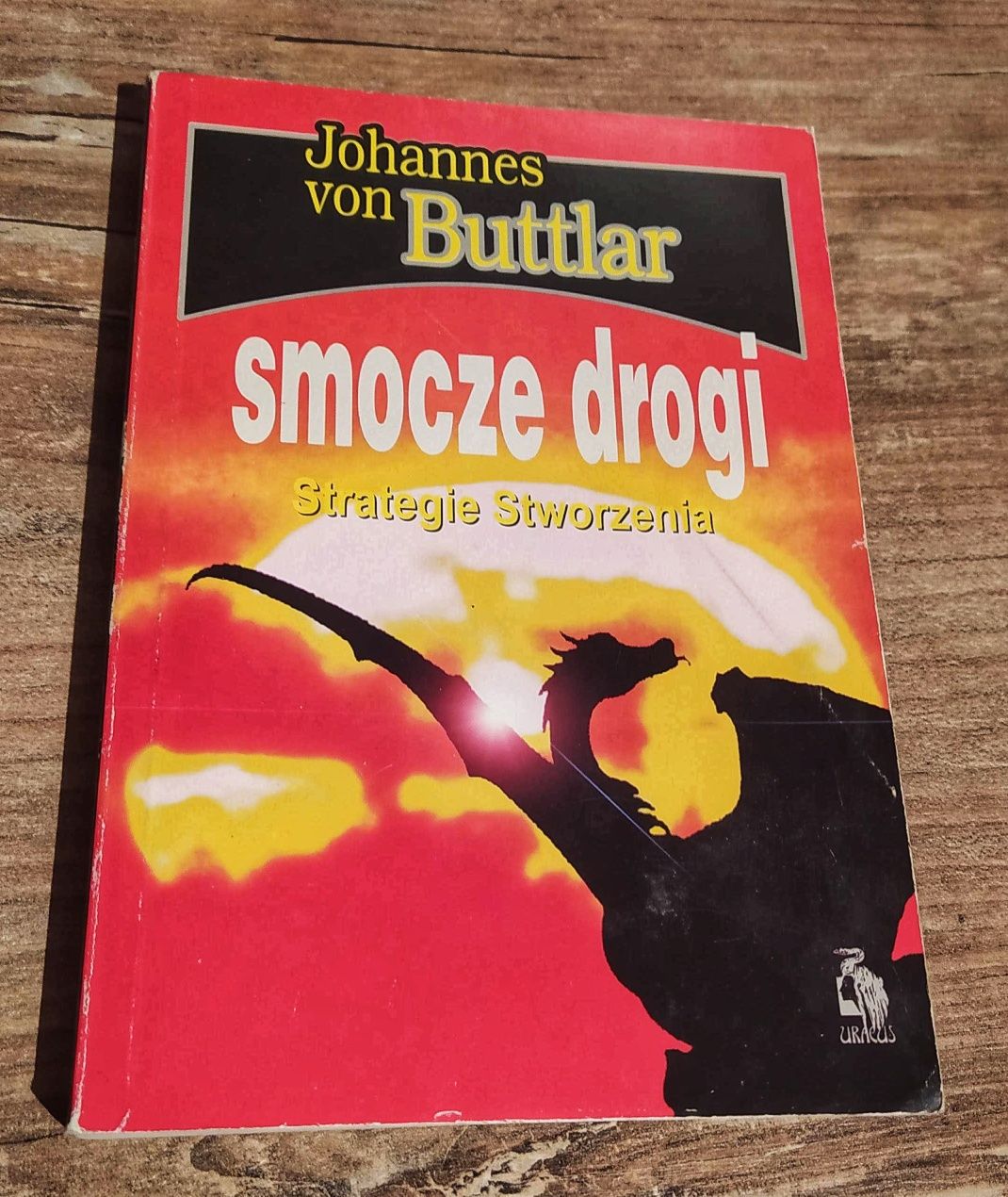 J. von Buttlar, Smocze drogi