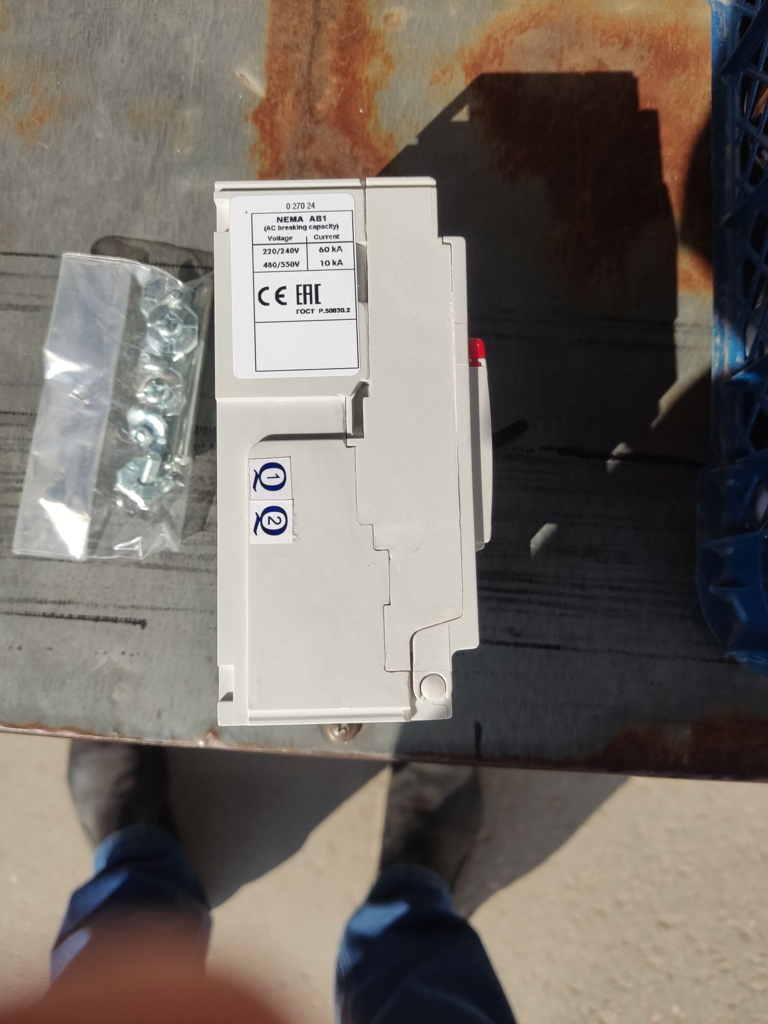 Автоматический выключатель legrand  3×40а