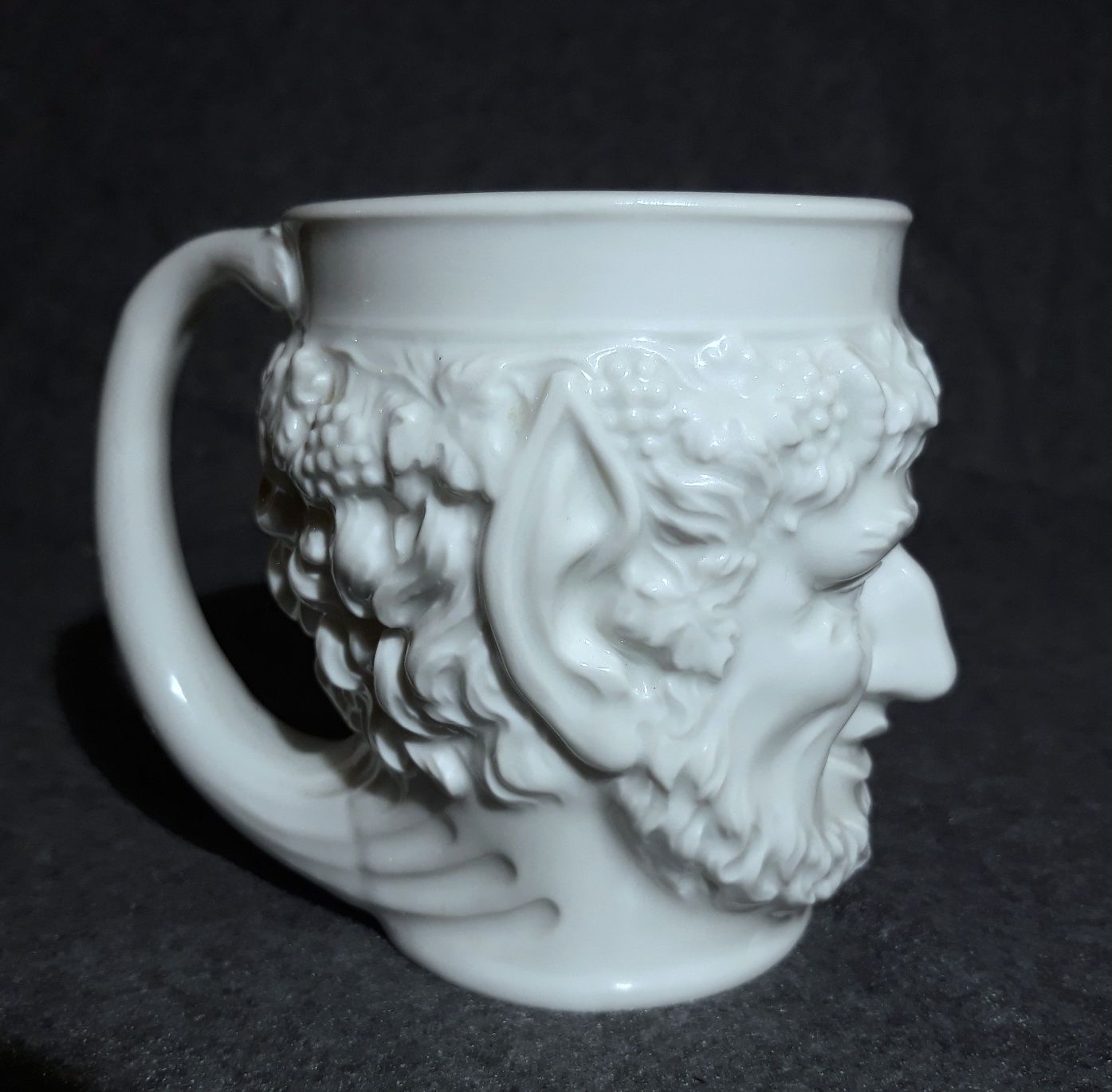 Dresden Potschappel Duży kubek, figura Bachus,Dionizos, porcelana