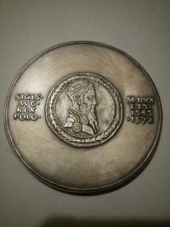 Medal: Zygmunt II August, Seria Królewska