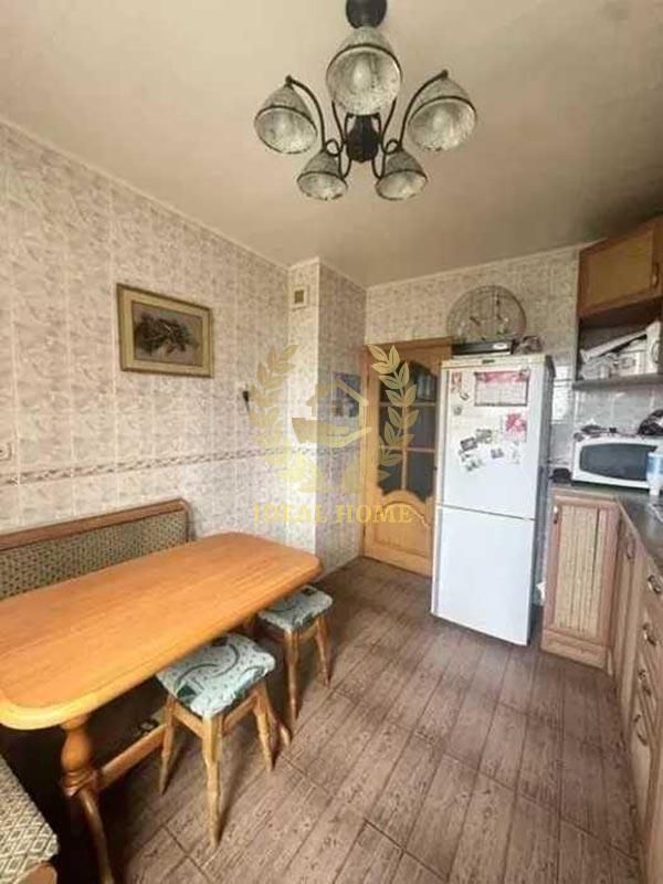 Продаж 3-кімнатної квартири в Києві, м. Героїв Дніпра