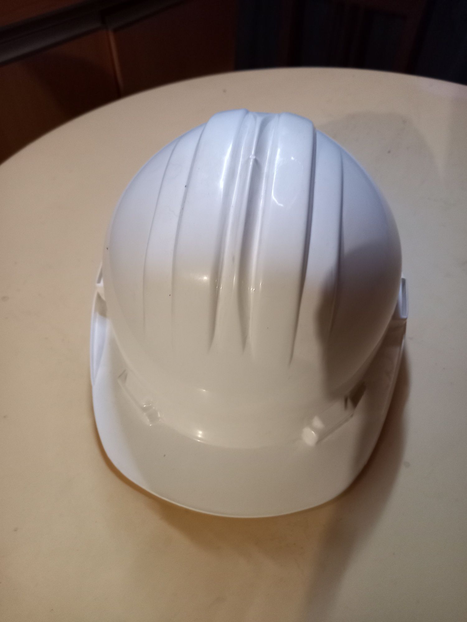 Vendo..Capacete de Obra.