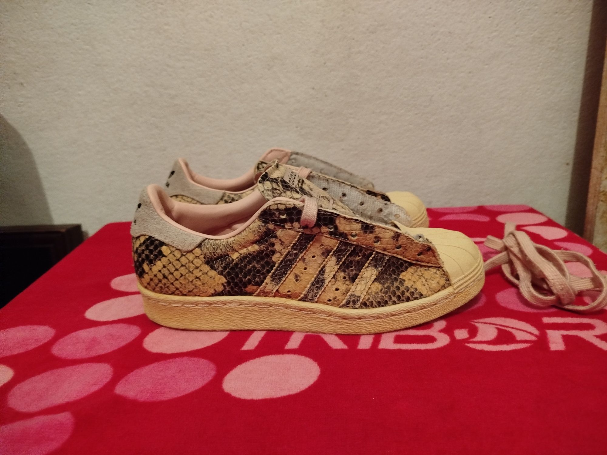 Tênis Adidas Senhora