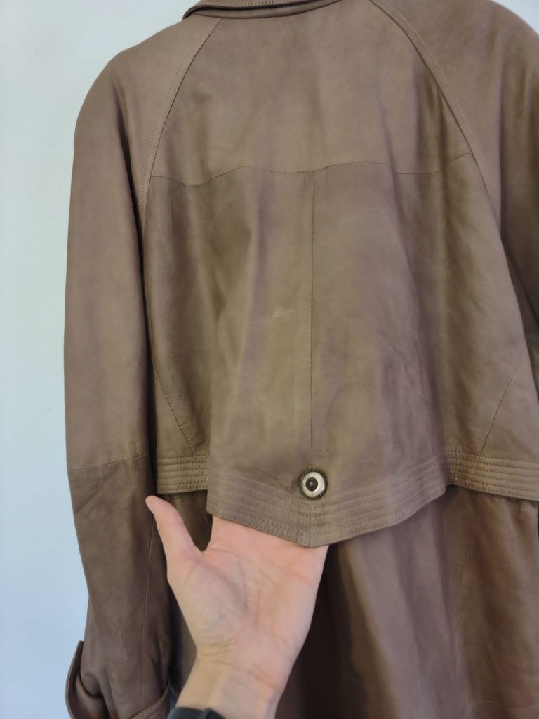 Skórzana, brązowa kurtka vintage, z pelerynką - r. 44