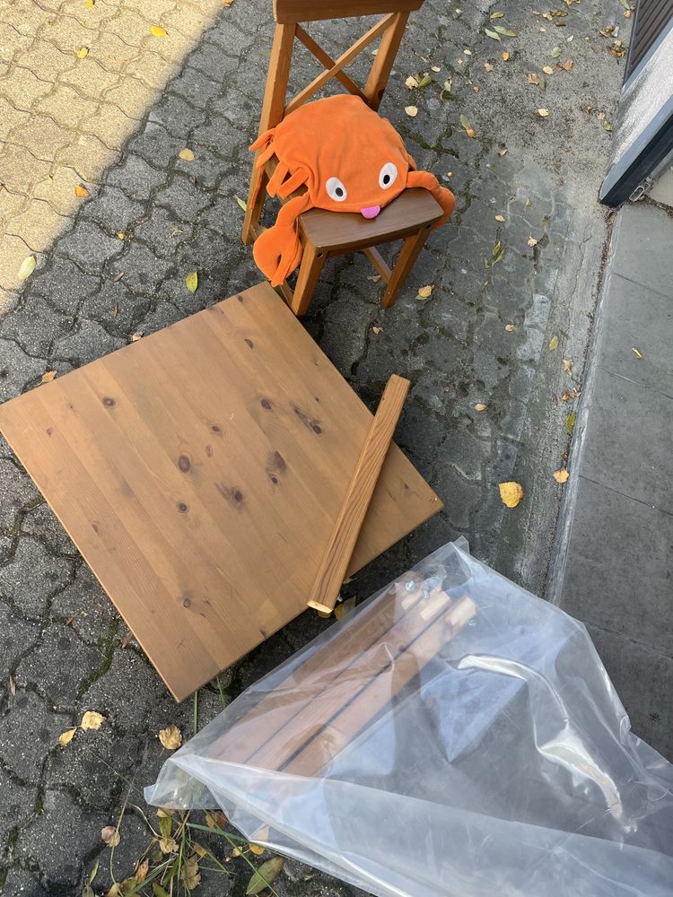 Stolik z krzeselkiem dzieciecy Ikea