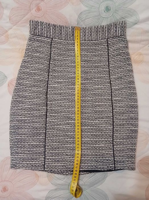 Тепленька Спідниця H&M в ідеальному стані