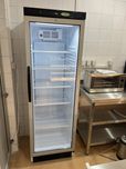 Vitrine vertical para bebidas nova