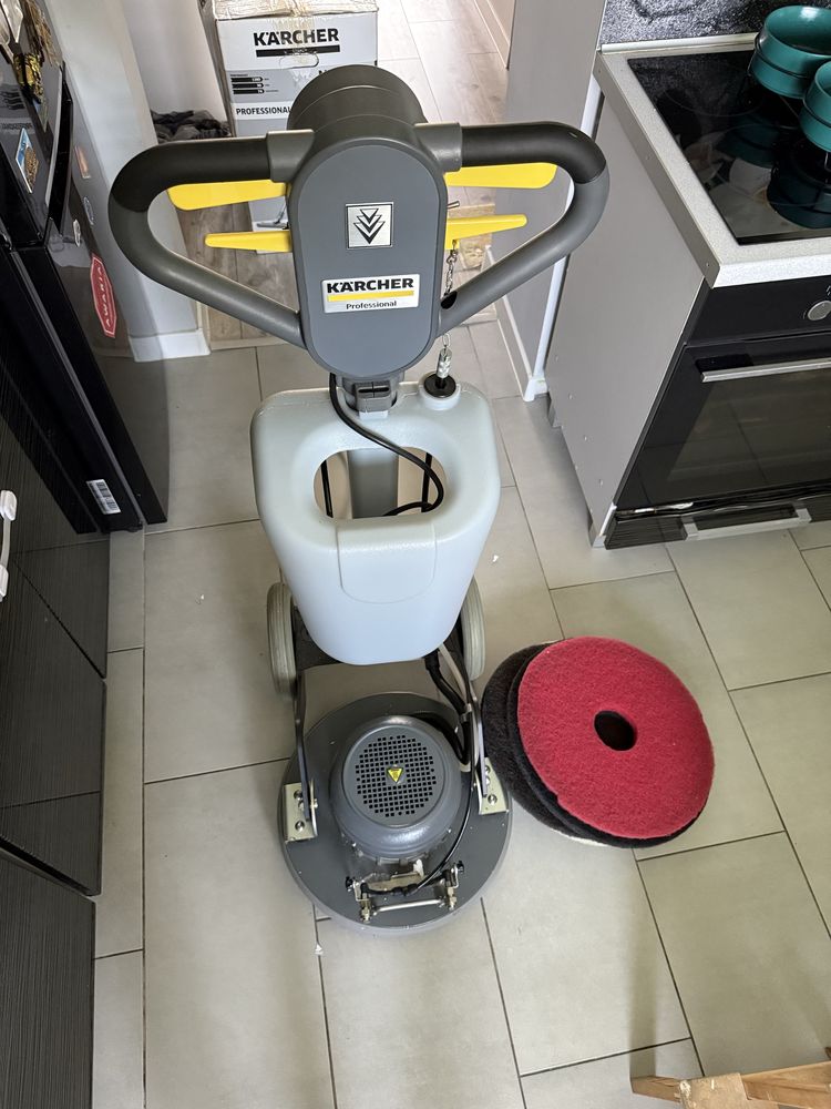 Szorowarka Karcher BDS43/Orbital Spray