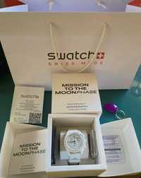 Omega x Swatch MoonSwatch Snoopy Mission to the Moonphase